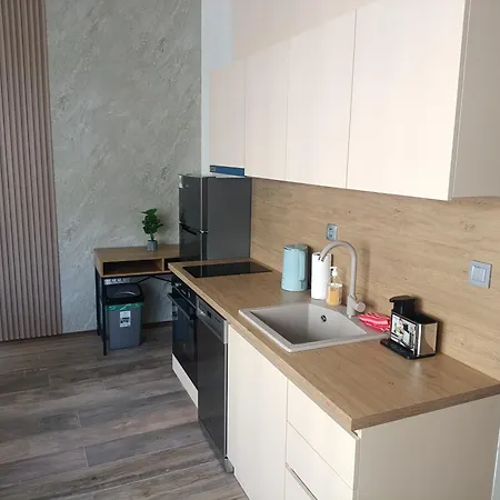 Apartment 24 - 1 *